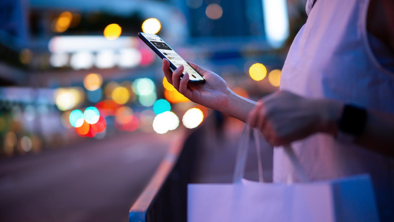 Is shopping for a personal loan worth it? Our experts weigh