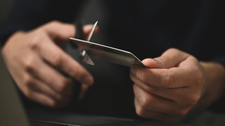 How to dispose of metal credit cards
