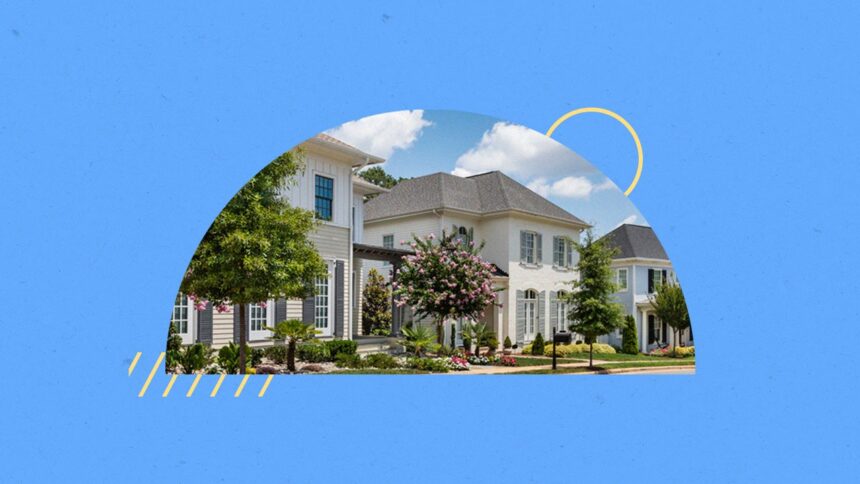 FHA Vs. Traditional Loans: What's the Difference?