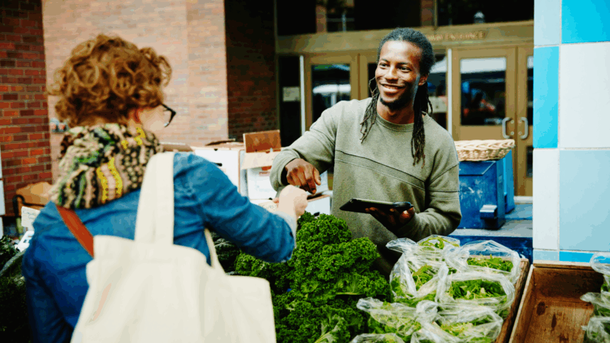 Pros and cons of shopping with a credit card