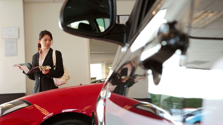 How to lease a car without credit