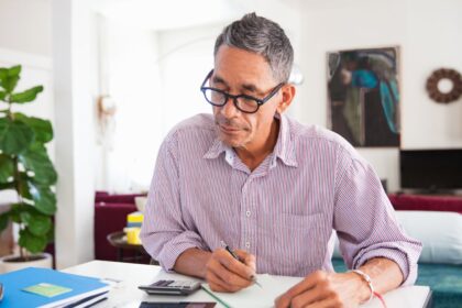 Does homeowners' insurance rise after claims?